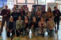 Die Studierenden zusammen mit Lehrerin Ute Mahl